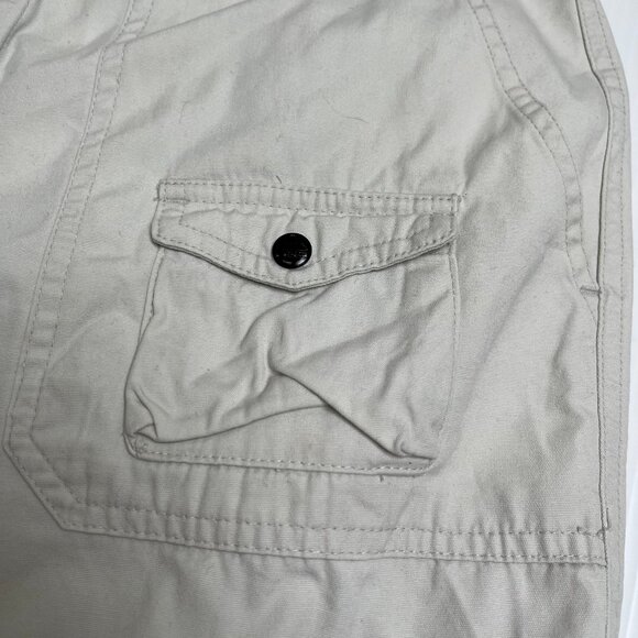 Vintage Nike ACG Cargo Shorts Women's 12 - Picture 4 of 6